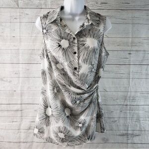 Cabi Sleeveless Collared Sleeveless | Abstract Black & White Print | Size Small